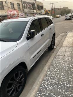 جيب جراند شيروكي